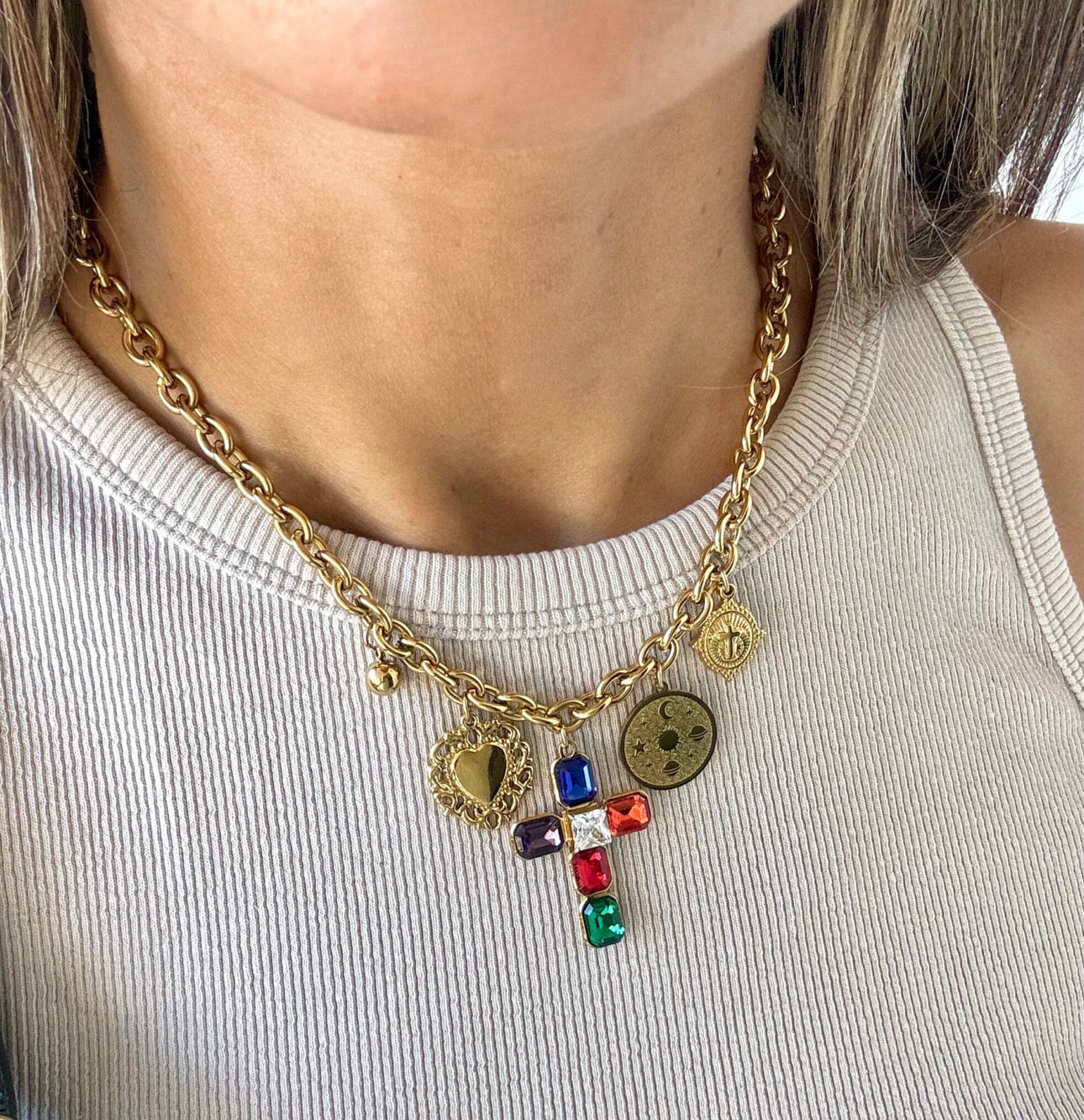 COLLAR CHARMS CRUZ