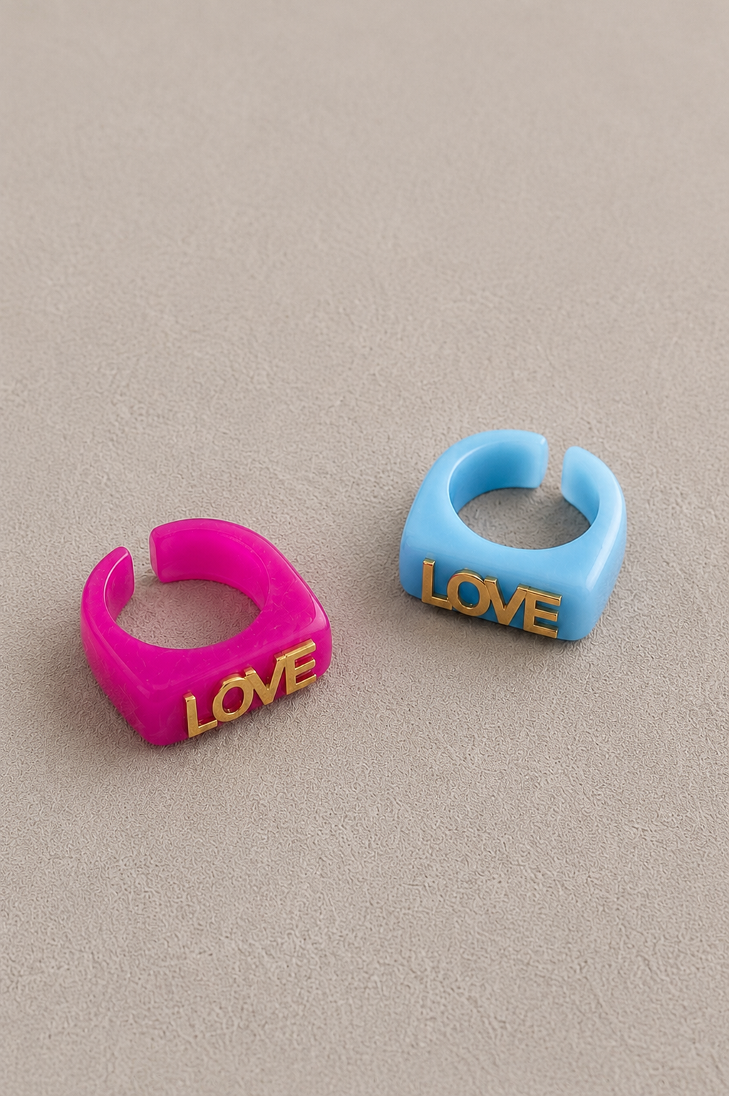 ANILLO RESINA LOVE
