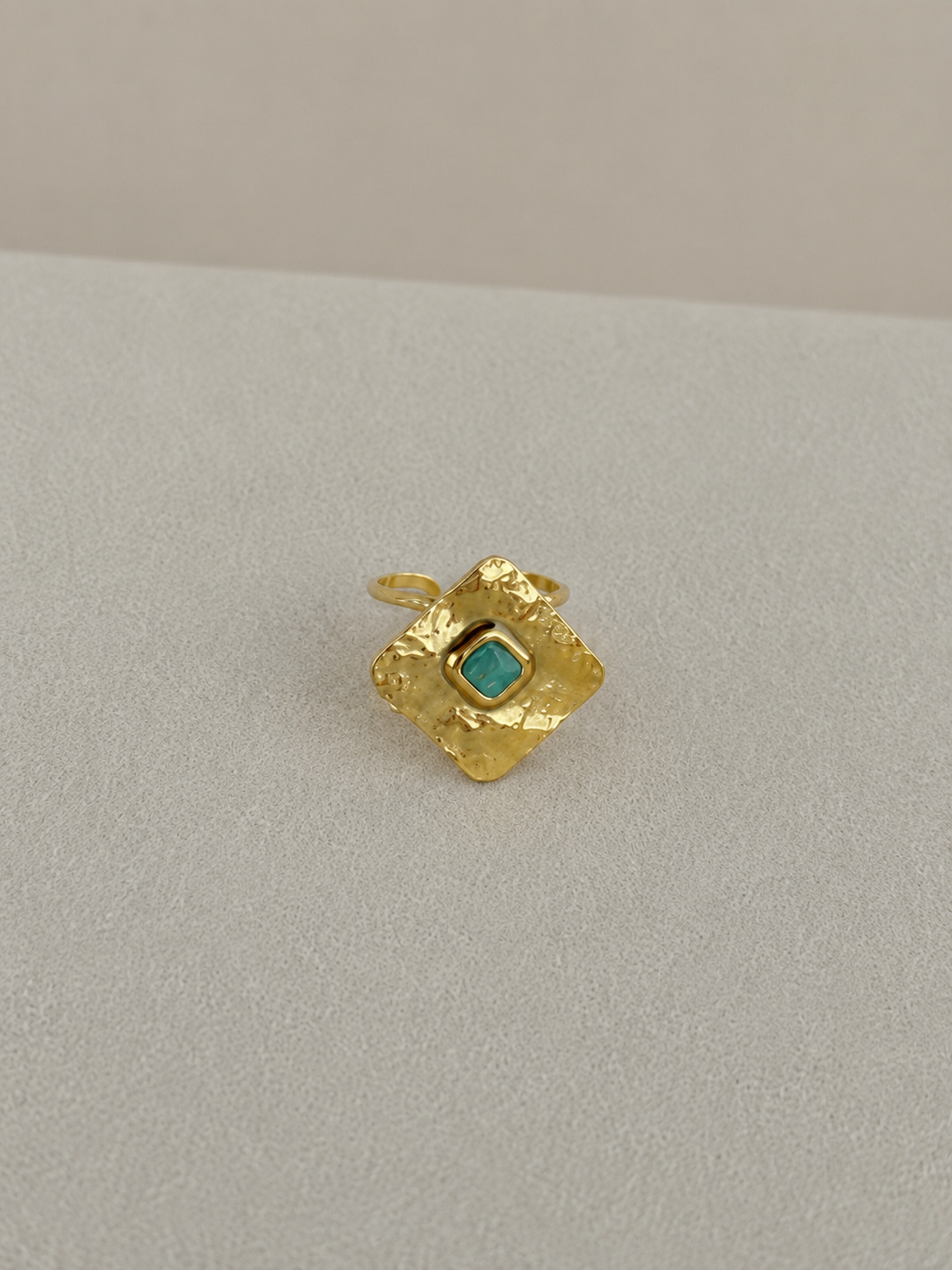 ANILLO PIEDRA MARTELÉ