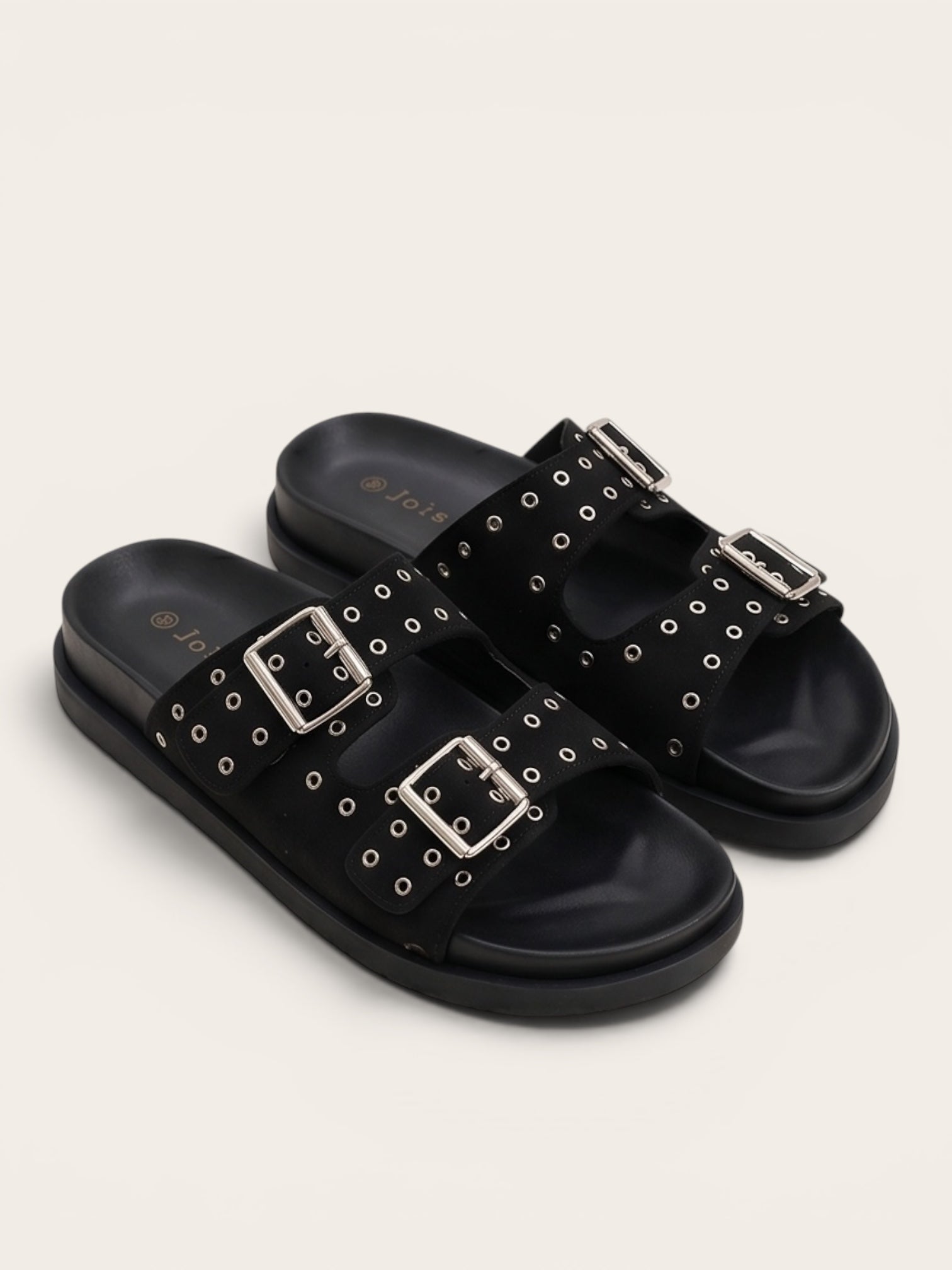SANDALIAS TACHAS