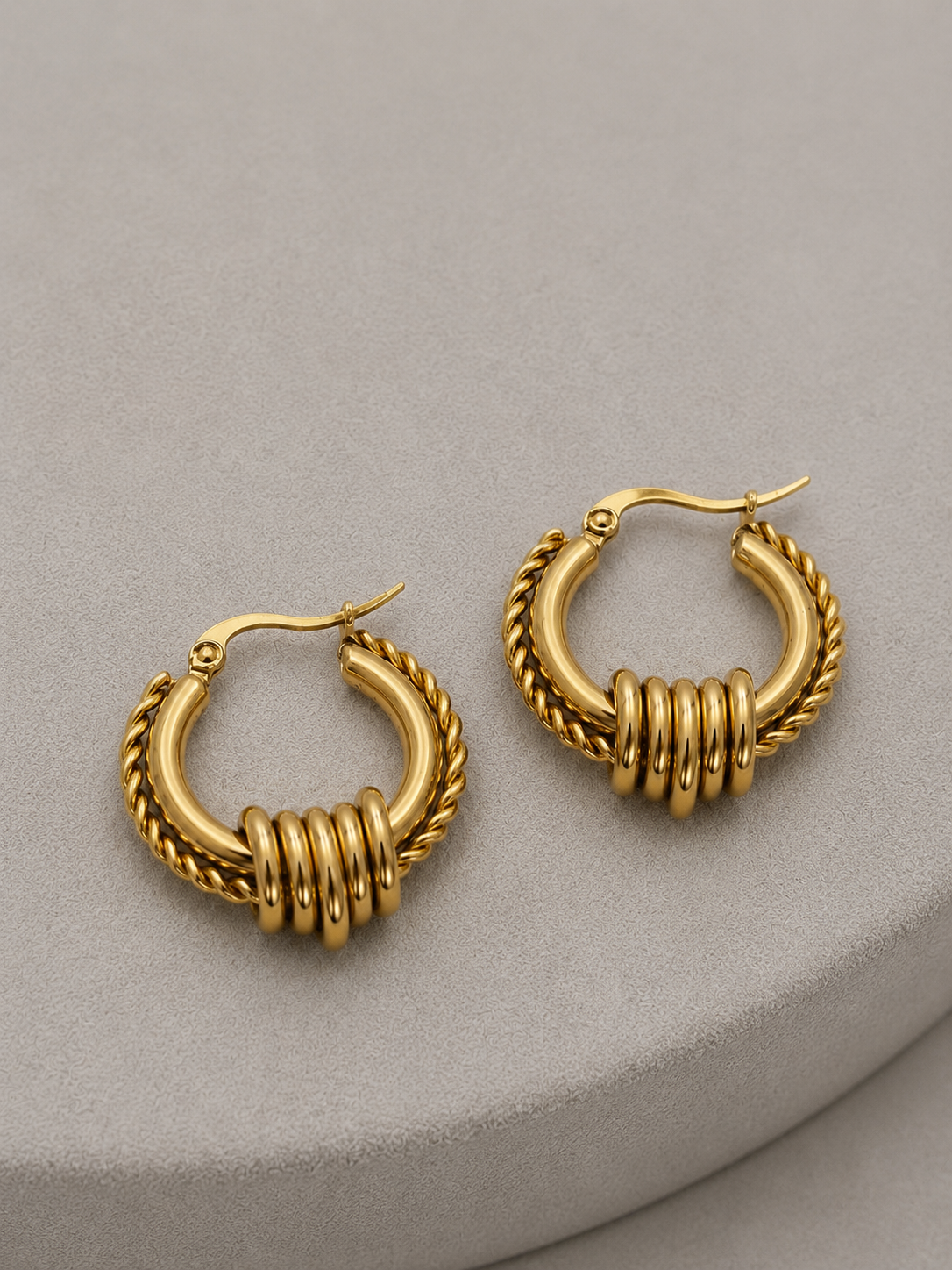 PENDIENTES ARO NUDO